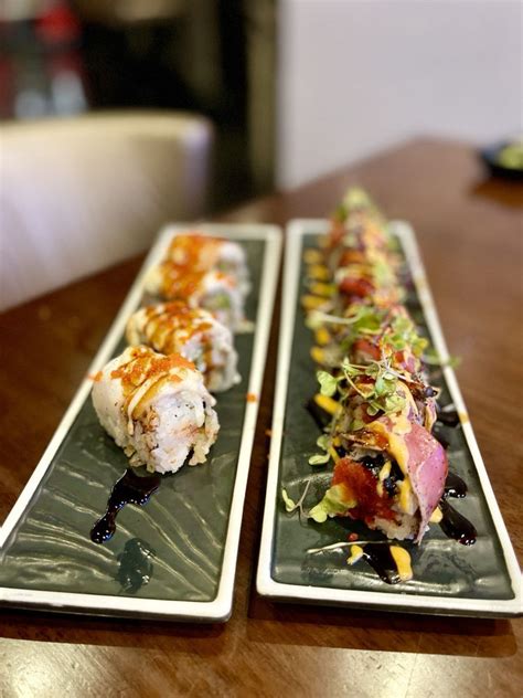 Toro Sushi Stone Grill & Bar 